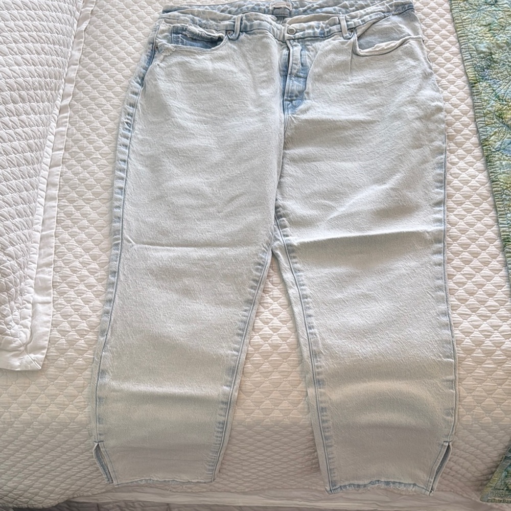 Good American Blue Boyfriend Jeans